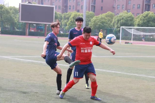 郭艾伦：我从没要求过顶薪 因为也没差多少钱